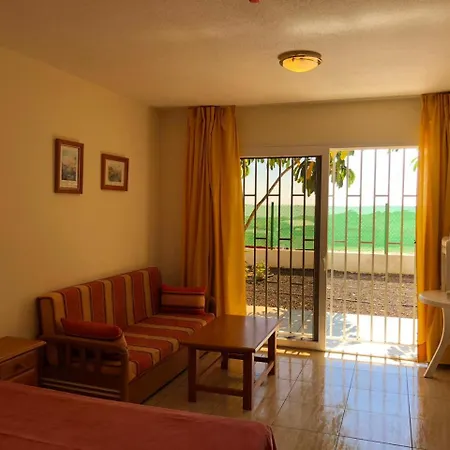 Lejlighedshotel Parque Carolina Costa del Silencio