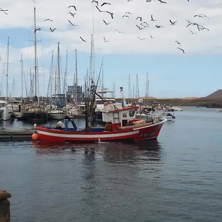 מלון דירות Parque Carolina 3*